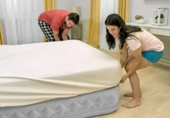 Intex Supreme Air Flow Luchtbed - Queensize (152 Cm) -Bo-Camp Winkel 1320 1900 64490 inuse1 2020 300