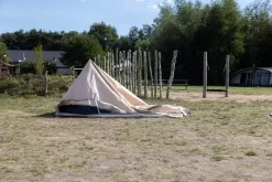 ESVO Bedouin 200 Piramidetent - 2 Persoons -Bo-Camp Winkel esvo bedouin 200 2 persoons 22